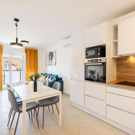 Cosy Apartment Terrano -Free Private Parking Split Exterior photo